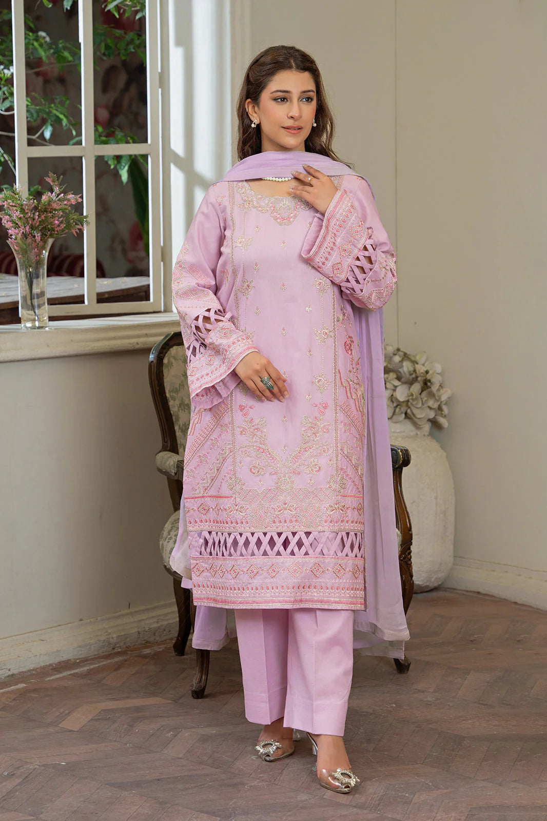 D4 Mehrunisa - Kanavez