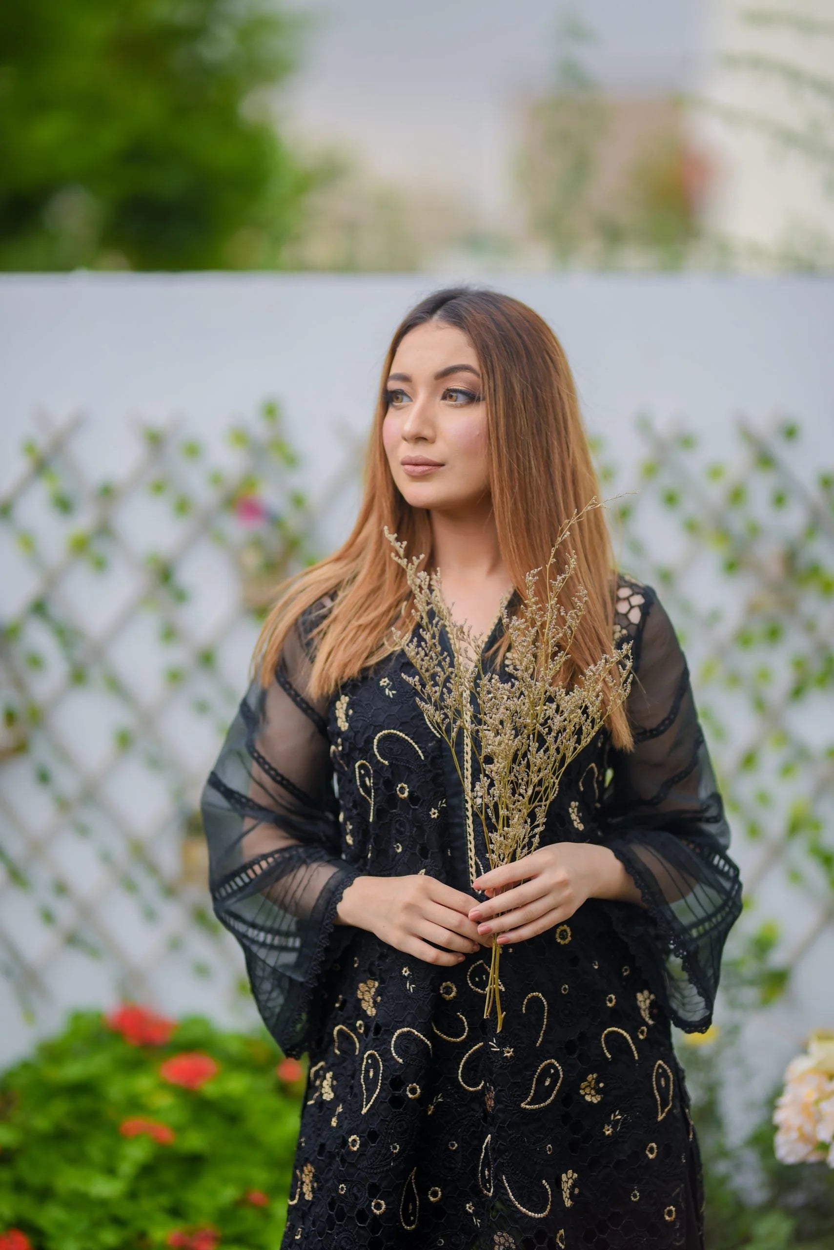 Black cutwork - Eleganza