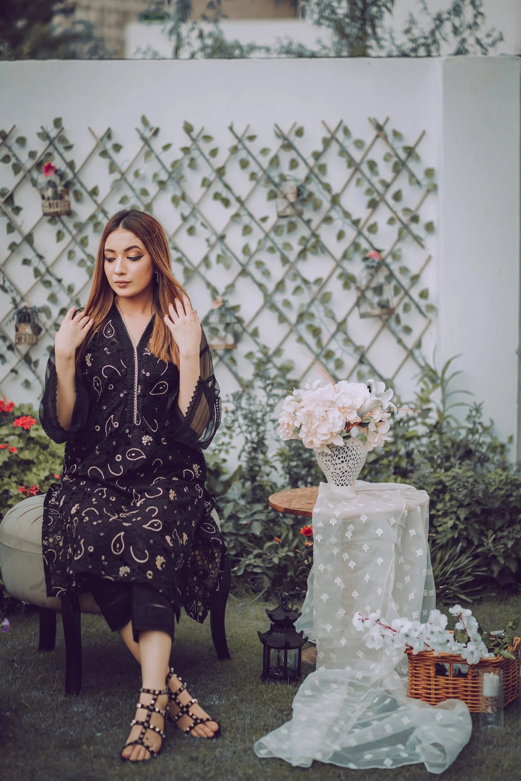 Black cutwork - Eleganza