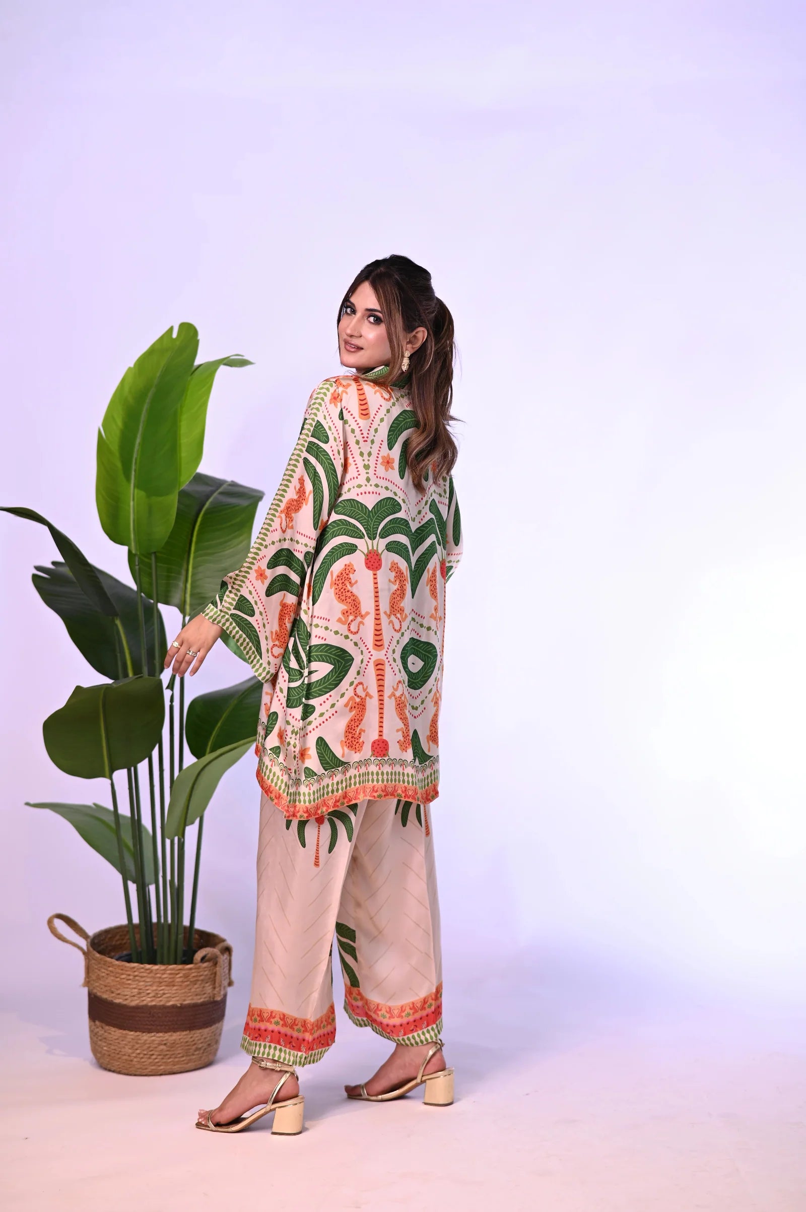 Leaf & Loom - Eleganza