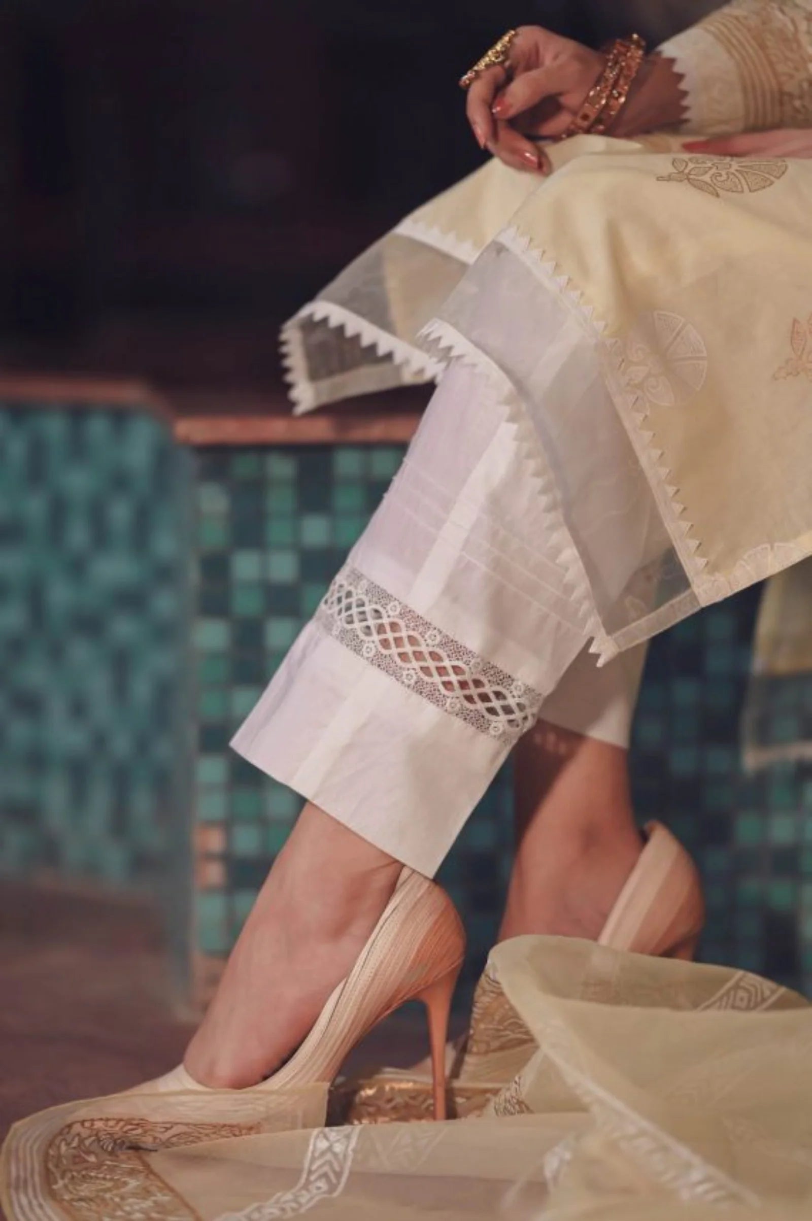 Safaid Mehal - Eleganza