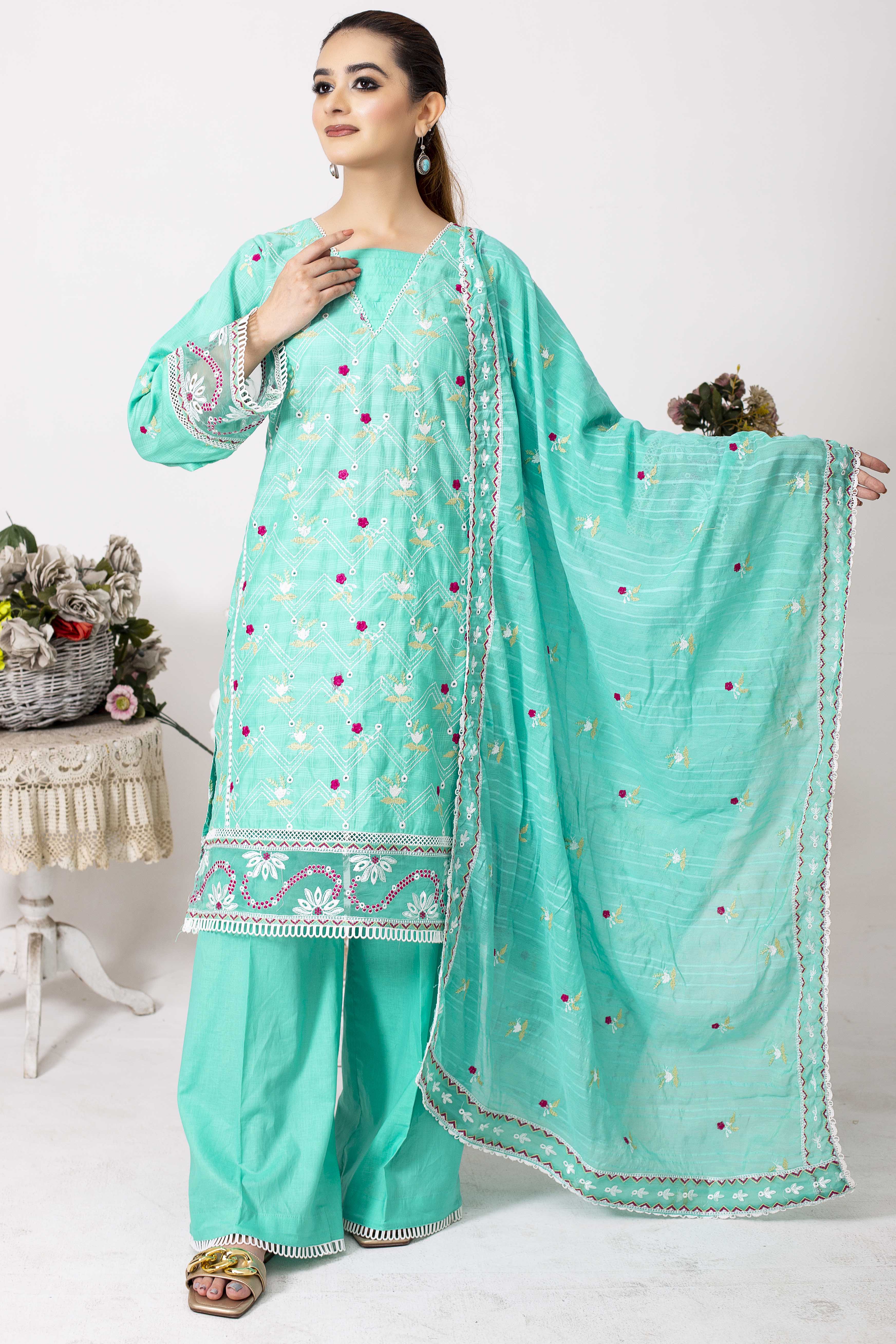 COASTAL BLOOM - Sundar Stitch