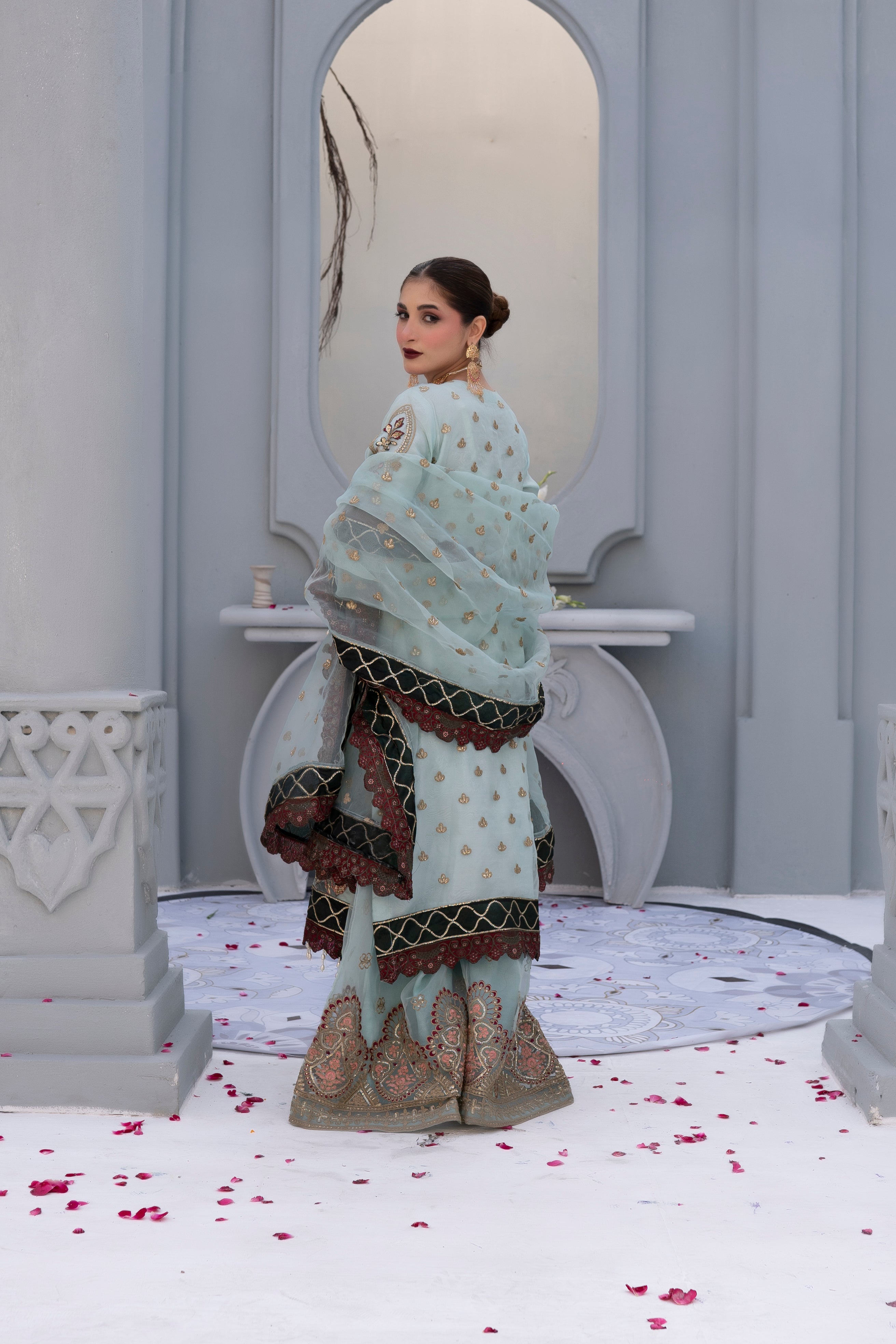 NATURE AURA - Sundar Stitch