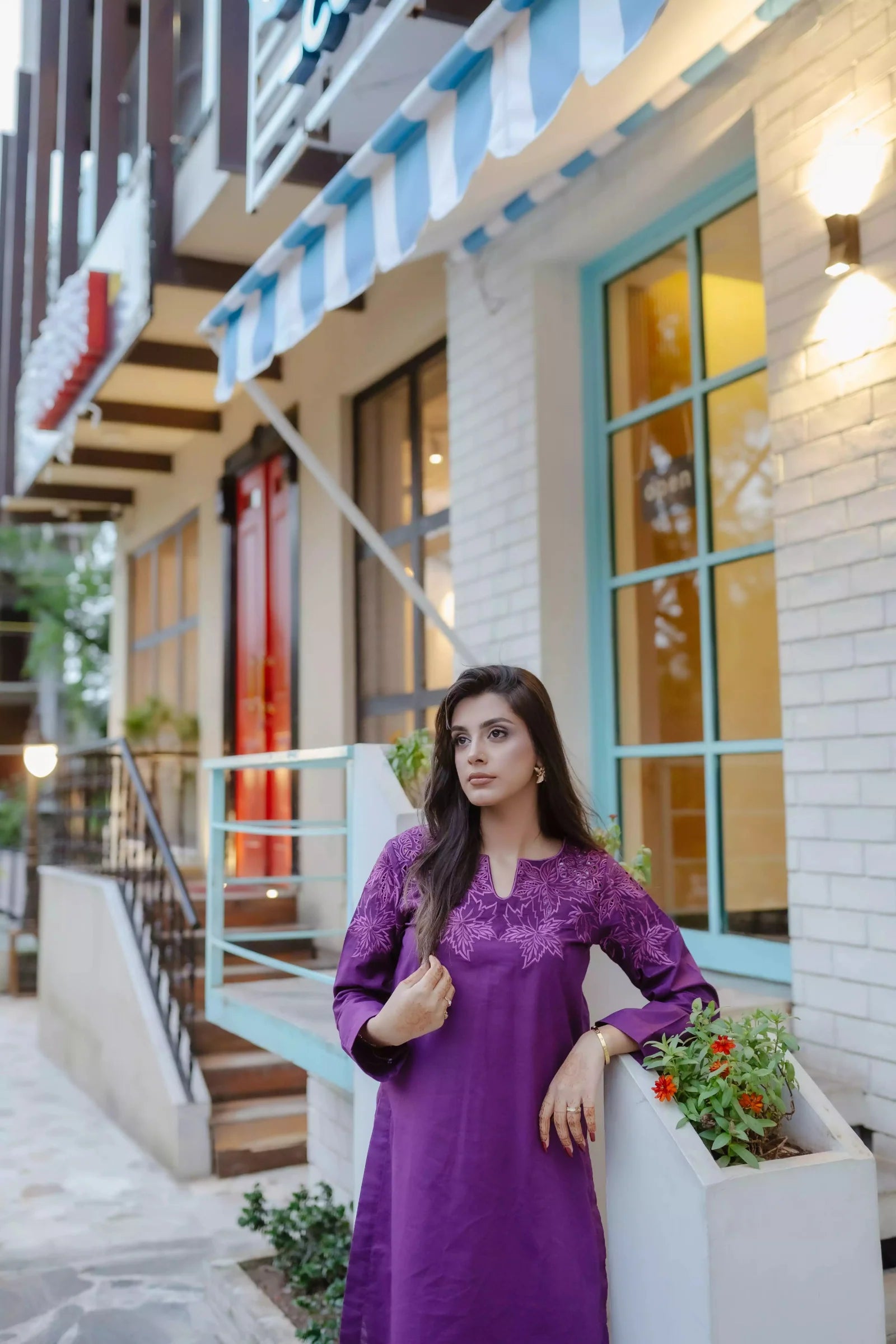 Mystic Plum Farshi - Eleganza